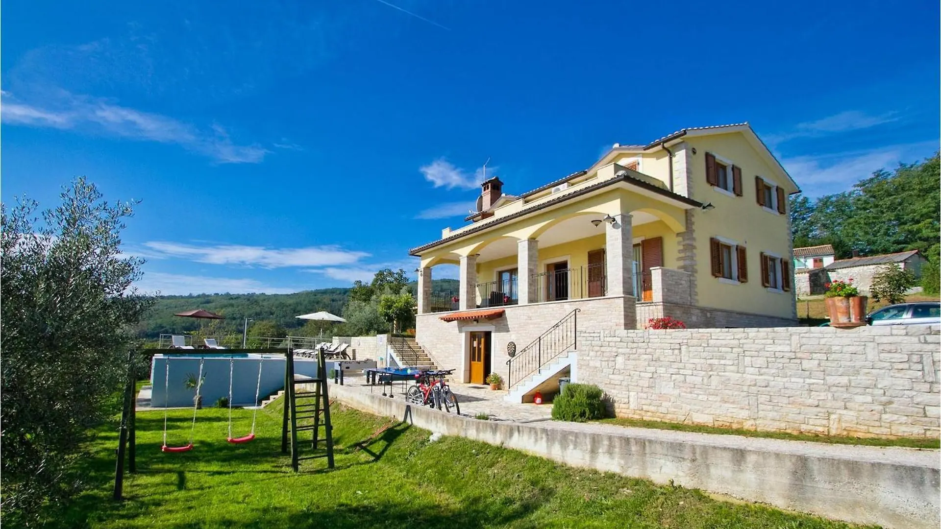 Villa Runko Benazici
