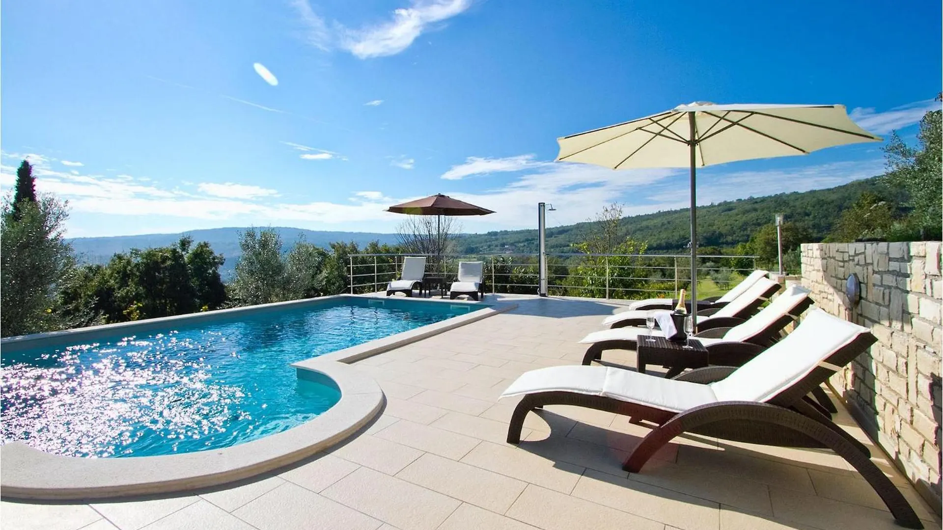 Holiday home Villa Runko Benazici